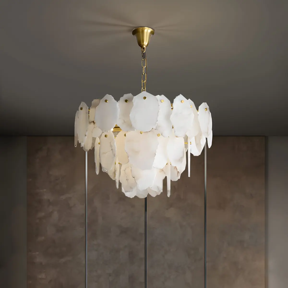Gloire petal chandelier usage scene