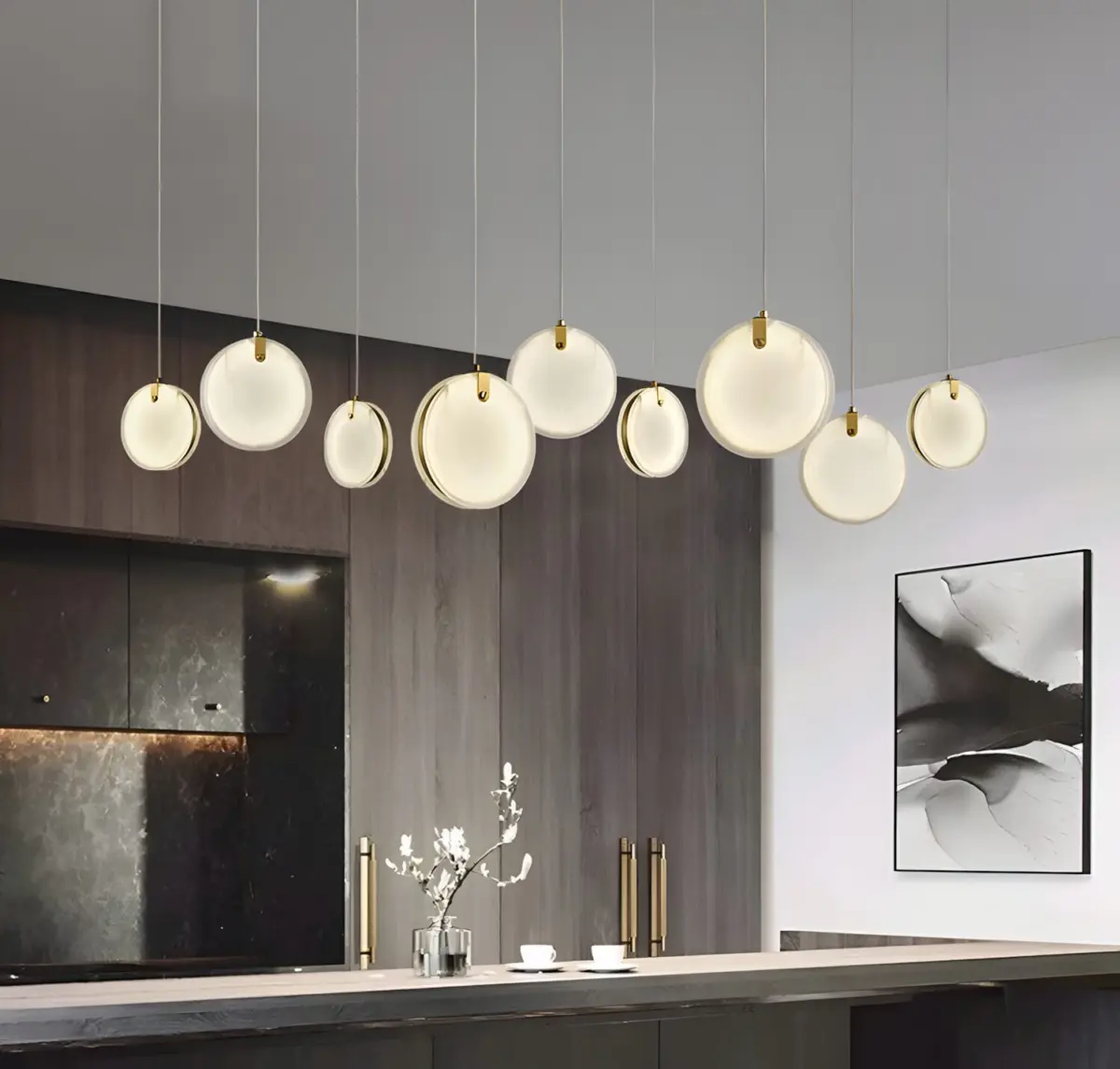 A bunch of marble plate pendant light hanging