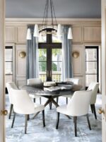 Montfalcon chandelier usage scenario