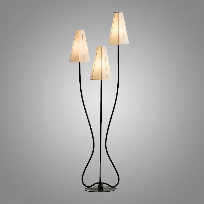 Nouveaute-3-Light-Floor-Lamp