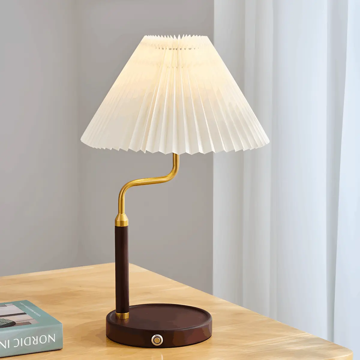 pia tl table lamp on the table